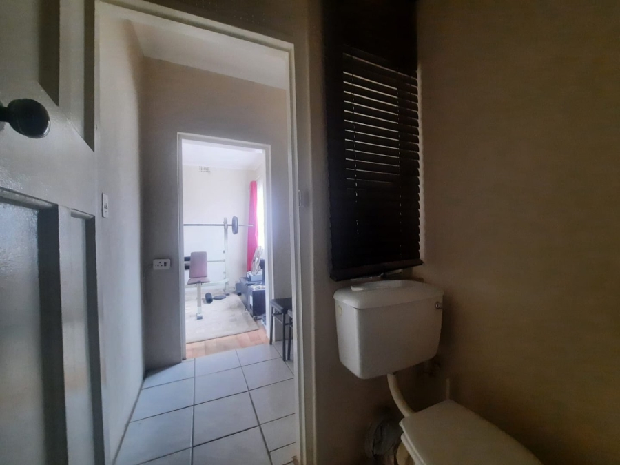 3 Bedroom Property for Sale in Discovery Gauteng