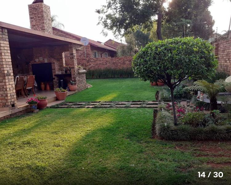 3 Bedroom Property for Sale in Highveld Gauteng