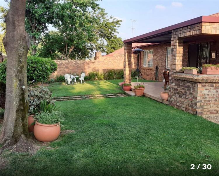 3 Bedroom Property for Sale in Highveld Gauteng