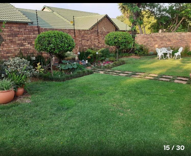 3 Bedroom Property for Sale in Highveld Gauteng