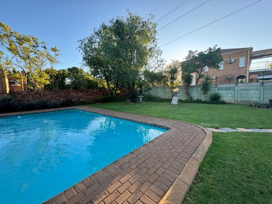 3 Bedroom Property for Sale in Highveld Gauteng