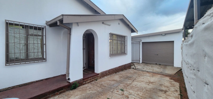 3 Bedroom Property for Sale in Laudium Gauteng