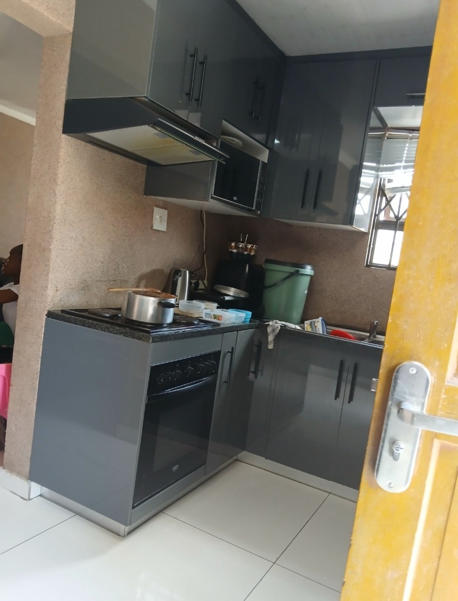 To Let 3 Bedroom Property for Rent in Blue Hills AH Gauteng