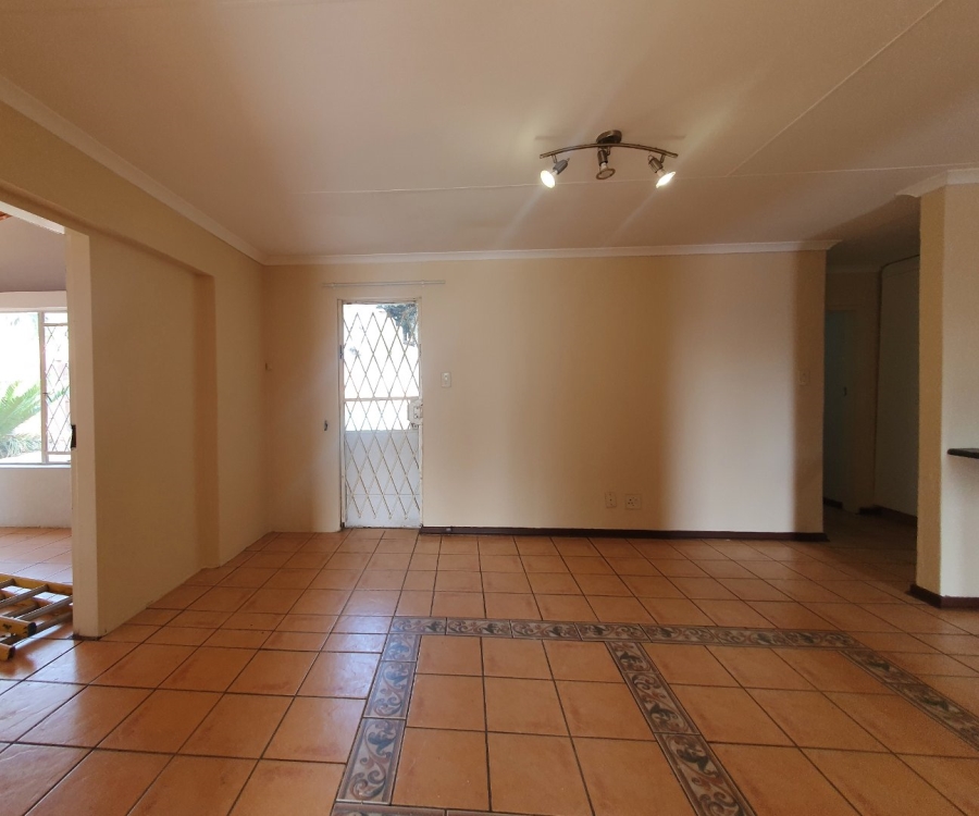 4 Bedroom Property for Sale in The Reeds Gauteng