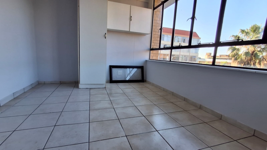 3 Bedroom Property for Sale in Sunnyside Gauteng