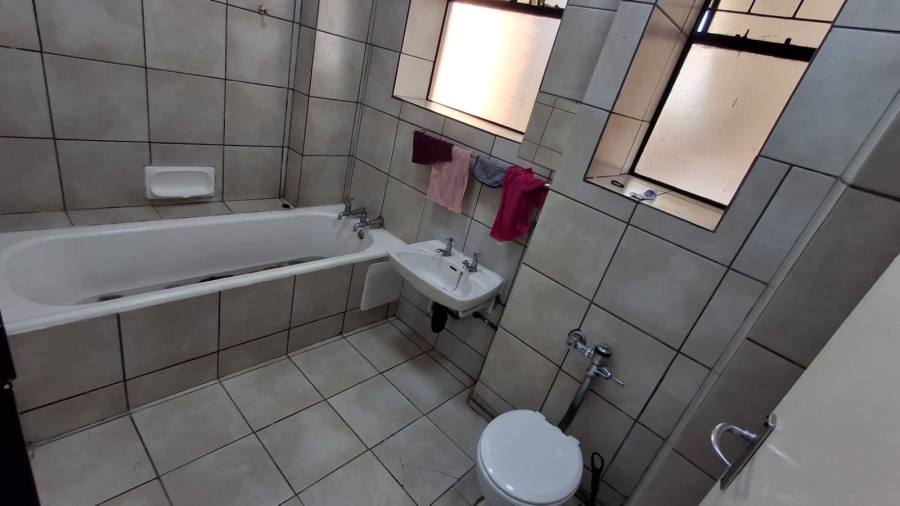 3 Bedroom Property for Sale in Sunnyside Gauteng