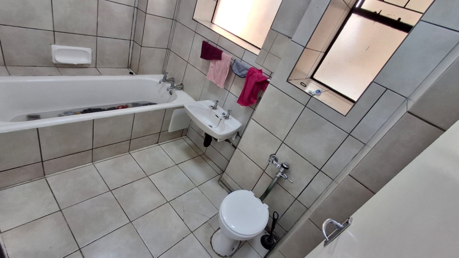 3 Bedroom Property for Sale in Sunnyside Gauteng