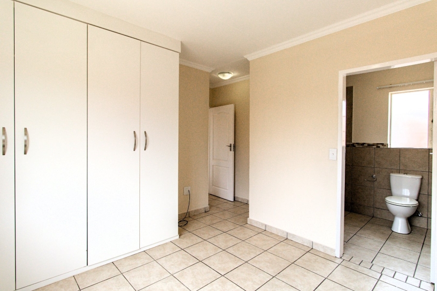 3 Bedroom Property for Sale in Raslouw Gauteng