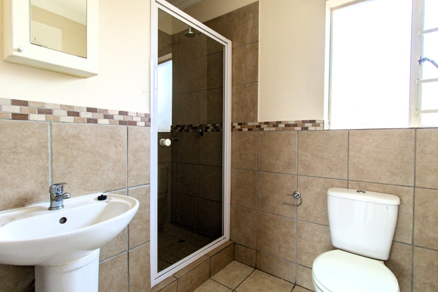 3 Bedroom Property for Sale in Raslouw Gauteng