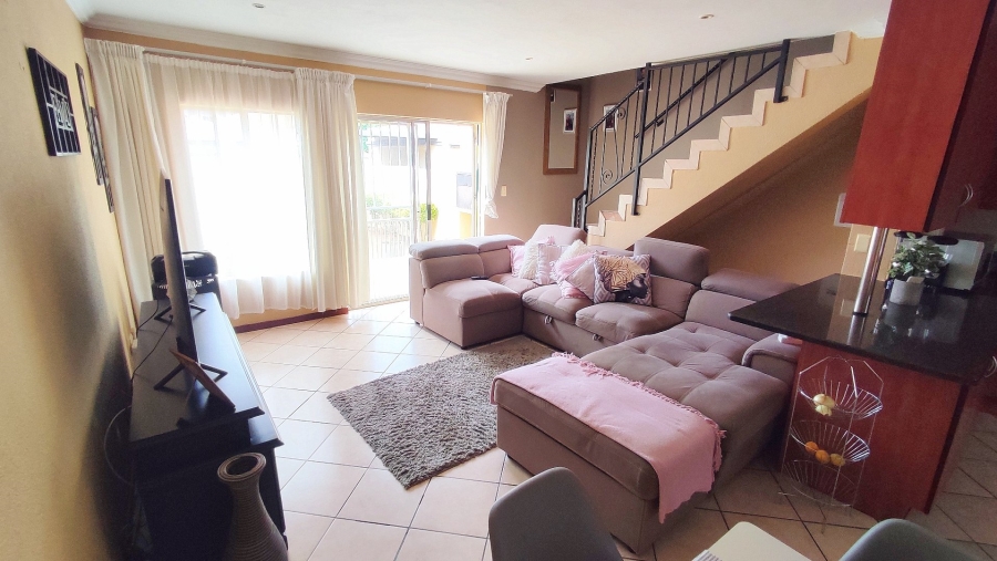 2 Bedroom Property for Sale in Annlin Gauteng