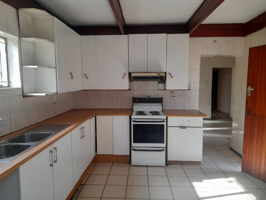 5 Bedroom Property for Sale in Turffontein Gauteng