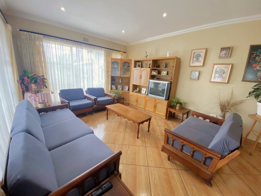 3 Bedroom Property for Sale in Breaunanda Gauteng