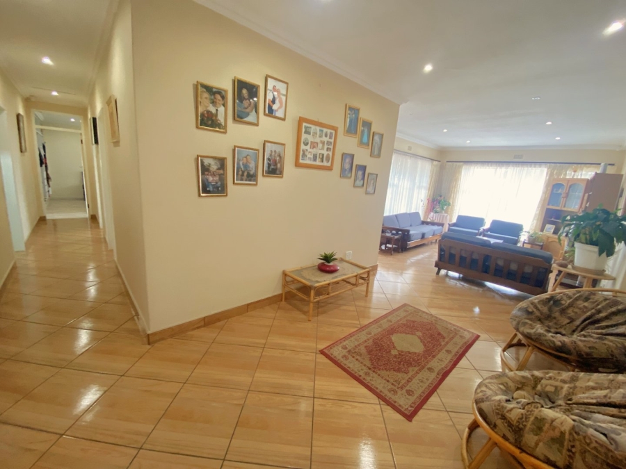 3 Bedroom Property for Sale in Breaunanda Gauteng