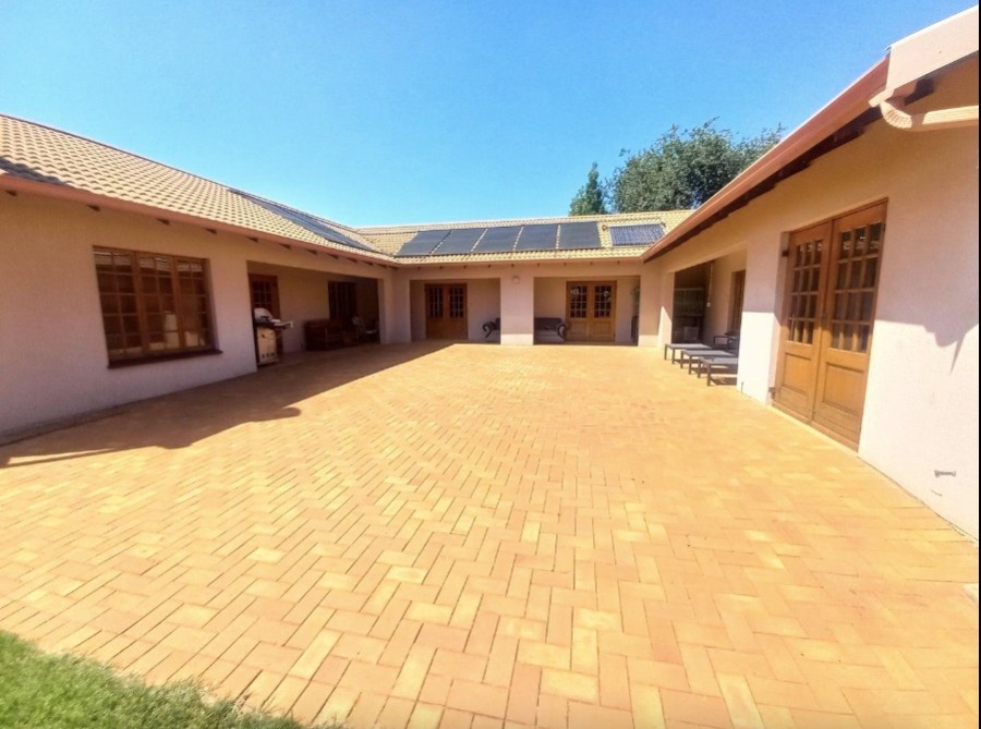 Commercial Property for Sale in Glen Austin Gauteng