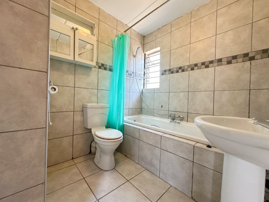 1 Bedroom Property for Sale in Randburg Central Gauteng