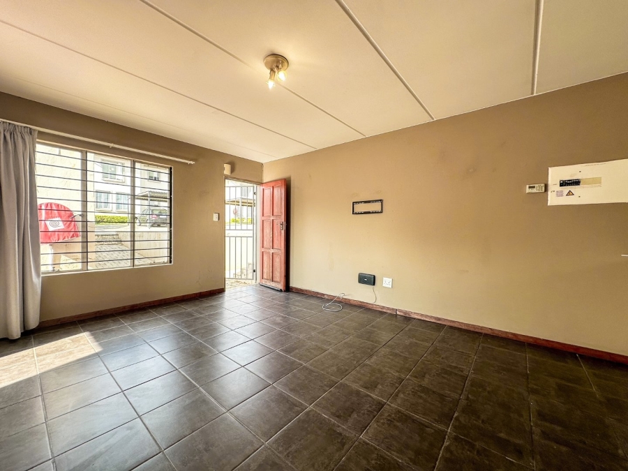 1 Bedroom Property for Sale in Randburg Central Gauteng