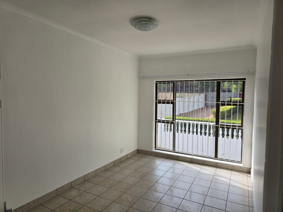 To Let 1 Bedroom Property for Rent in Parktown Gauteng