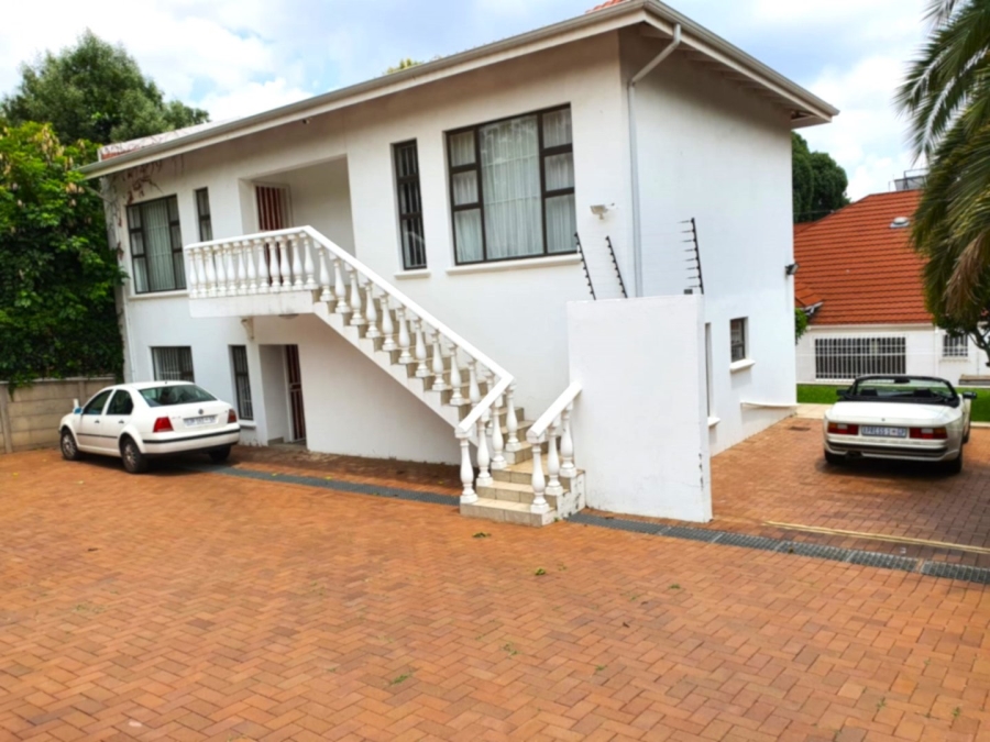 To Let 1 Bedroom Property for Rent in Parktown Gauteng