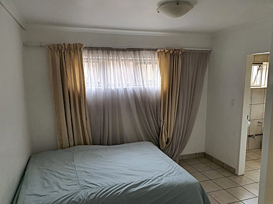 To Let 1 Bedroom Property for Rent in Parktown Gauteng