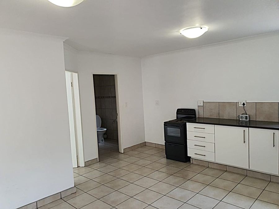 To Let 1 Bedroom Property for Rent in Parktown Gauteng