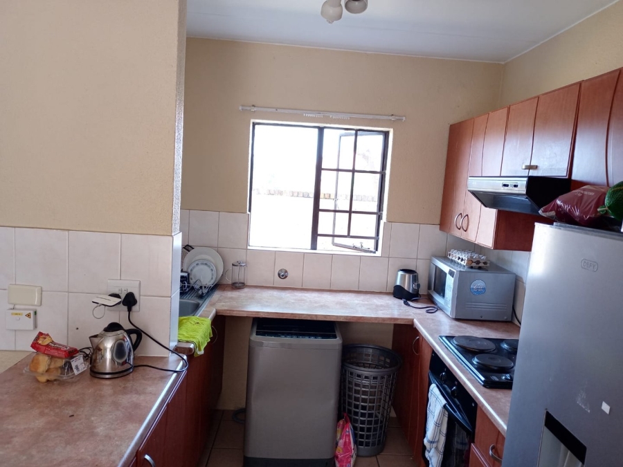 2 Bedroom Property for Sale in Halfway Gardens Gauteng