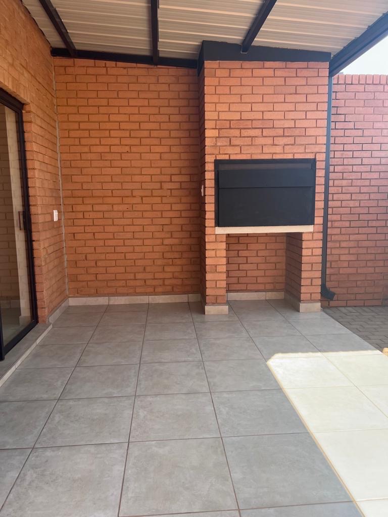 2 Bedroom Property for Sale in Six Fountains Residential Estate Gauteng