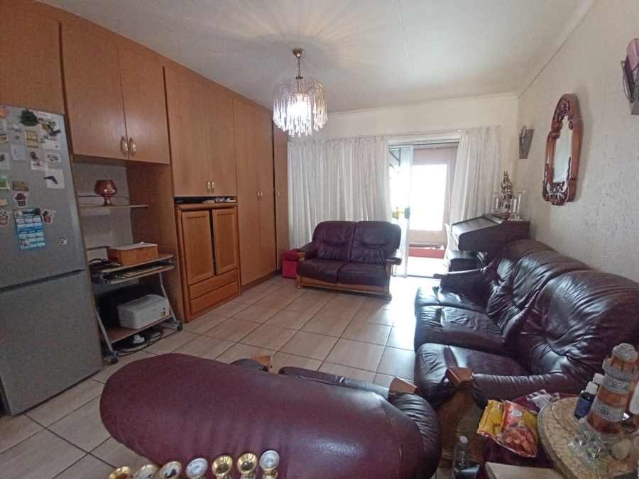 2 Bedroom Property for Sale in Rangeview Gauteng