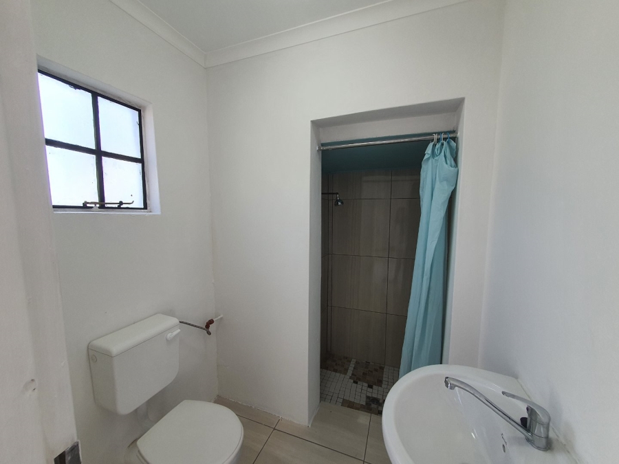 To Let  Bedroom Property for Rent in Bloubosrand Gauteng