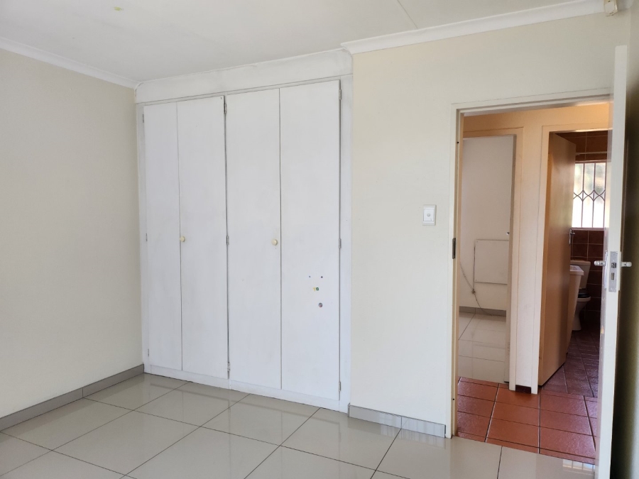 3 Bedroom Property for Sale in Sundowner Gauteng