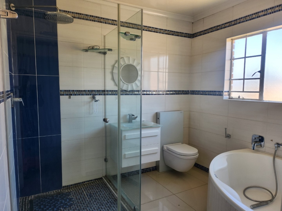 3 Bedroom Property for Sale in Sundowner Gauteng