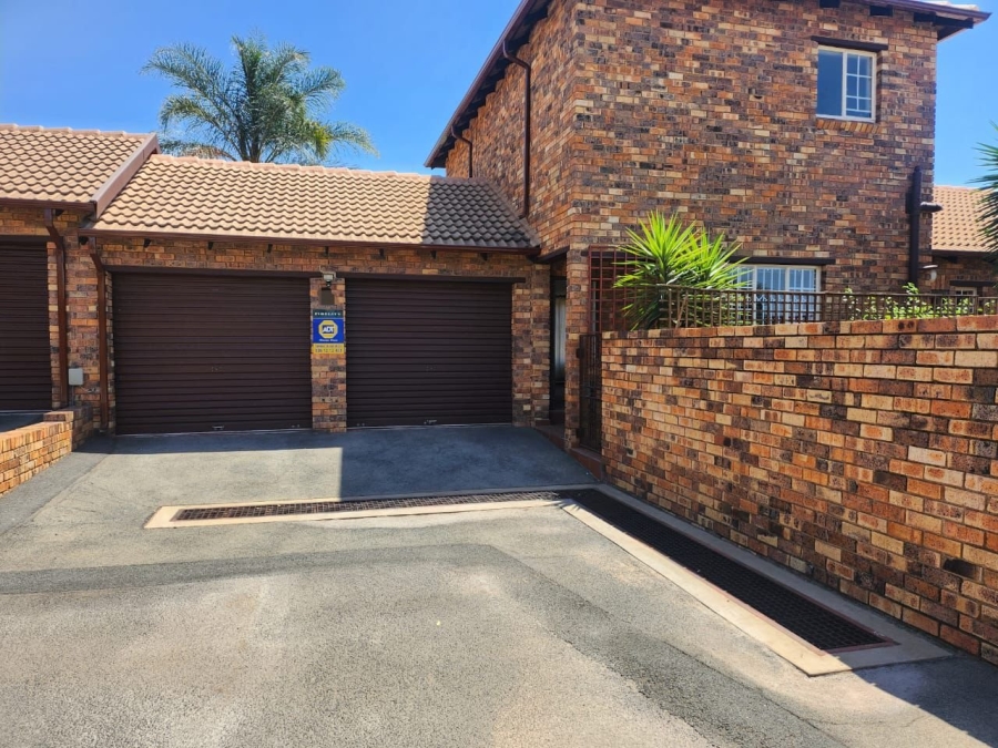 3 Bedroom Property for Sale in Sundowner Gauteng