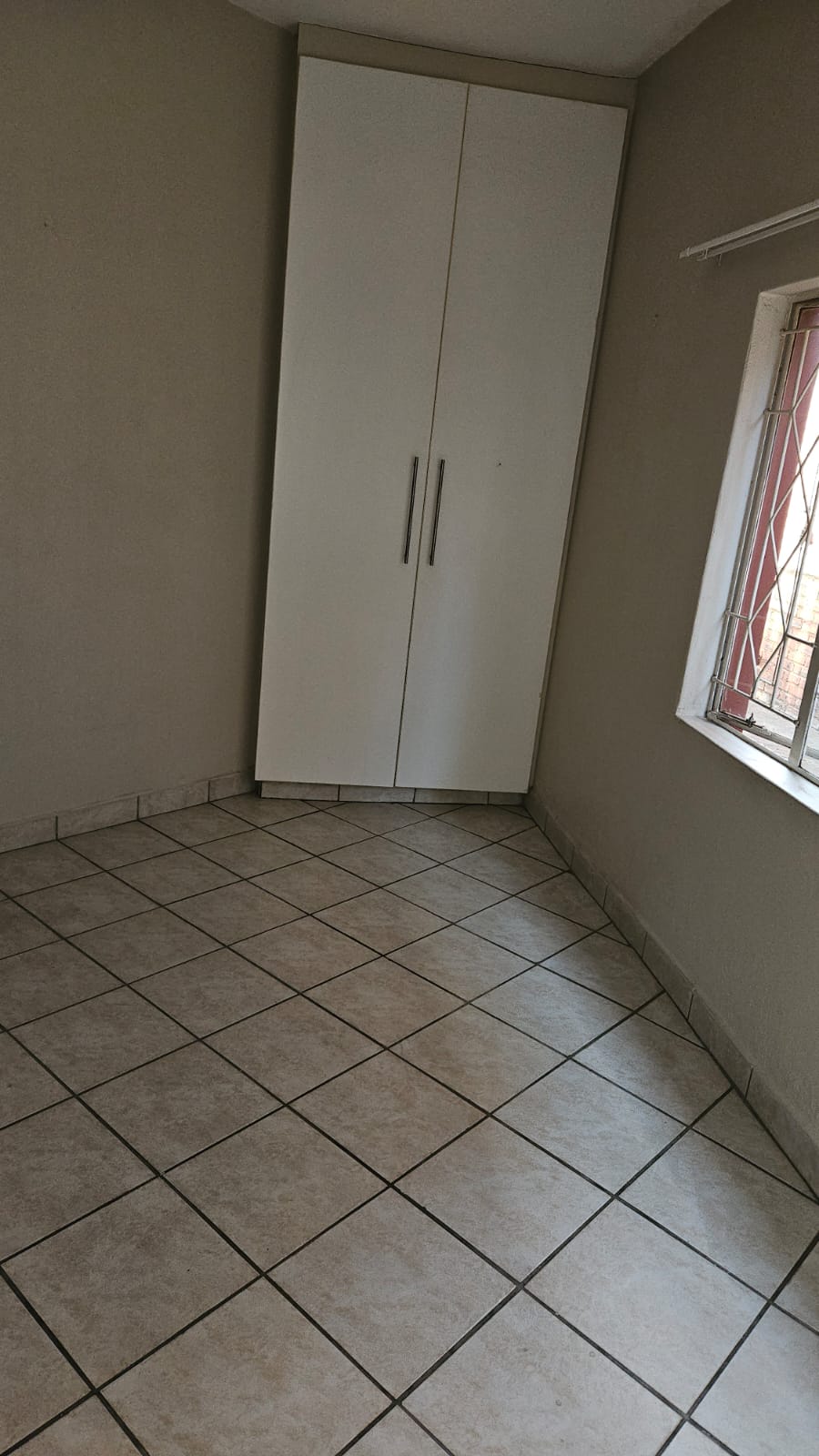 To Let 1 Bedroom Property for Rent in Witfield Gauteng