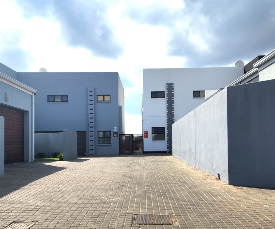 To Let 4 Bedroom Property for Rent in Sagewood Gauteng