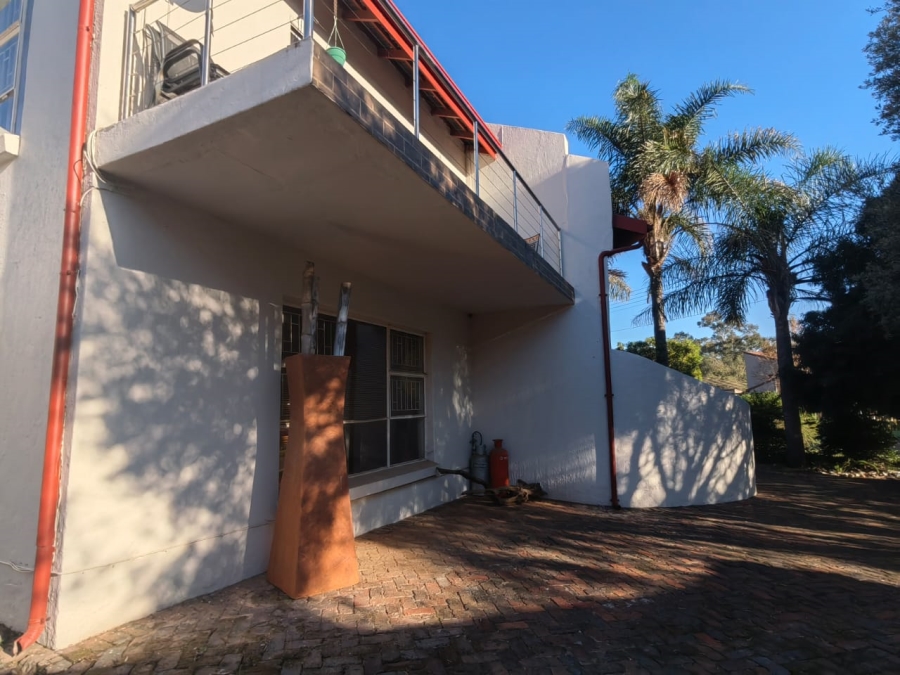 4 Bedroom Property for Sale in Overkruin Gauteng