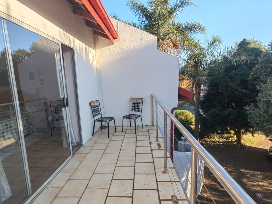 4 Bedroom Property for Sale in Overkruin Gauteng