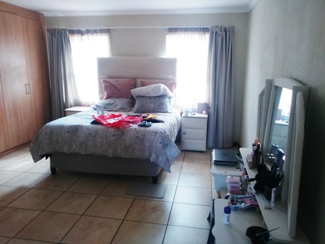 2 Bedroom Property for Sale in Erasmus Gauteng