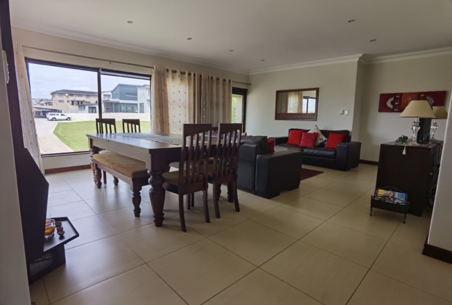 5 Bedroom Property for Sale in Aquavista Mountain Estate Gauteng