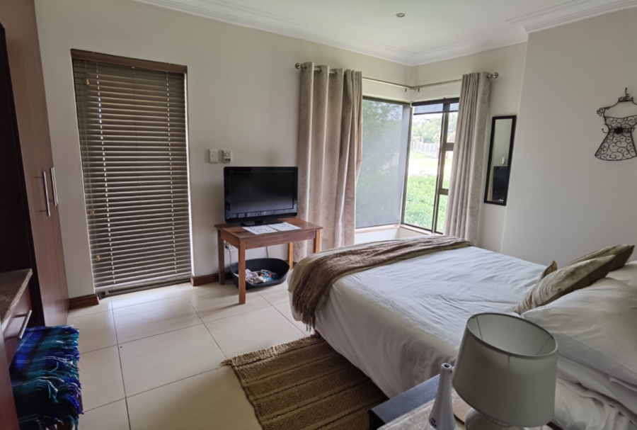 5 Bedroom Property for Sale in Aquavista Mountain Estate Gauteng