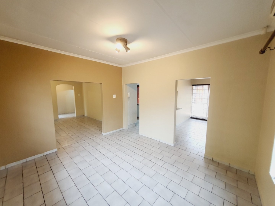 To Let 3 Bedroom Property for Rent in Garsfontein Gauteng