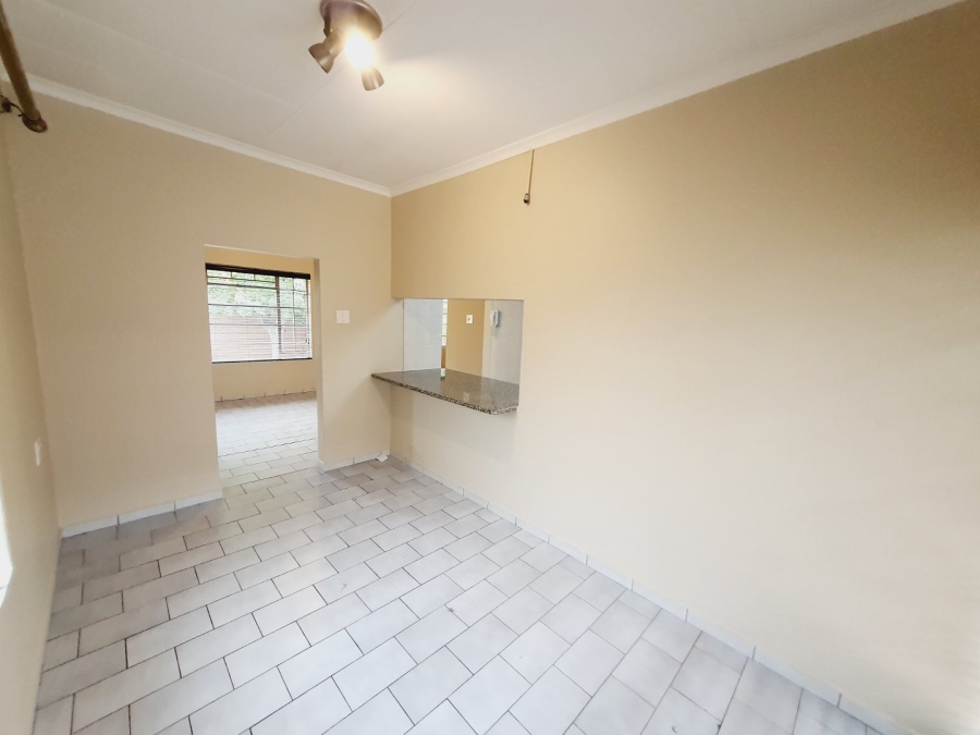 To Let 3 Bedroom Property for Rent in Garsfontein Gauteng