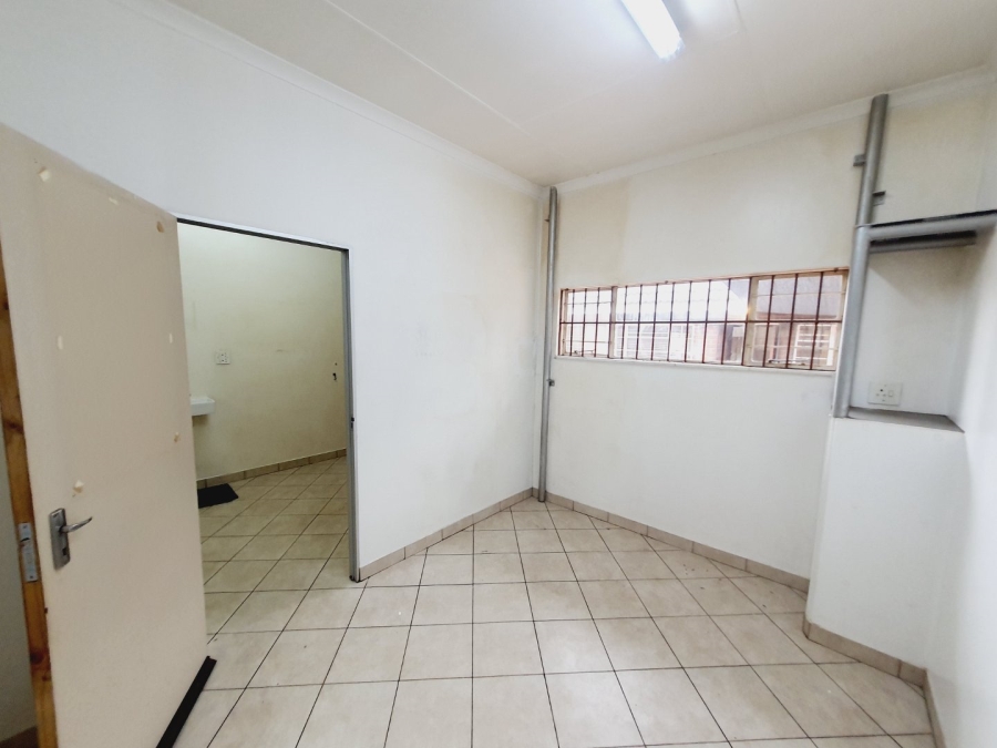 To Let 3 Bedroom Property for Rent in Garsfontein Gauteng