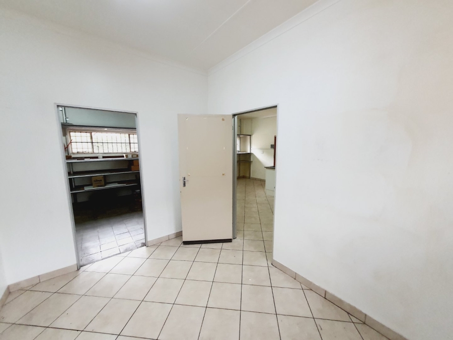 To Let 3 Bedroom Property for Rent in Garsfontein Gauteng