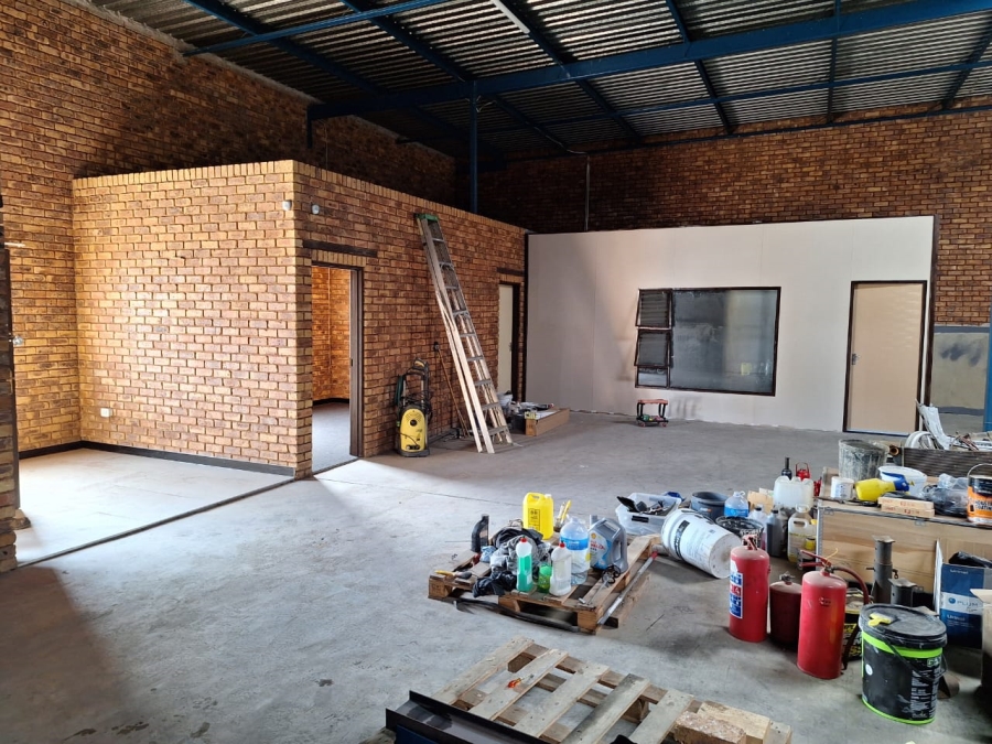 To Let commercial Property for Rent in Pomona AH Gauteng