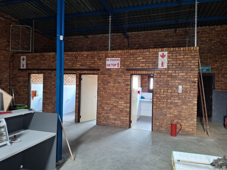 To Let commercial Property for Rent in Pomona AH Gauteng