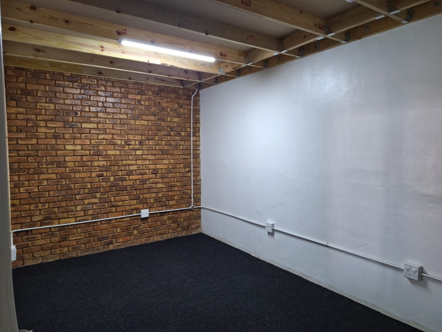 To Let commercial Property for Rent in Pomona AH Gauteng