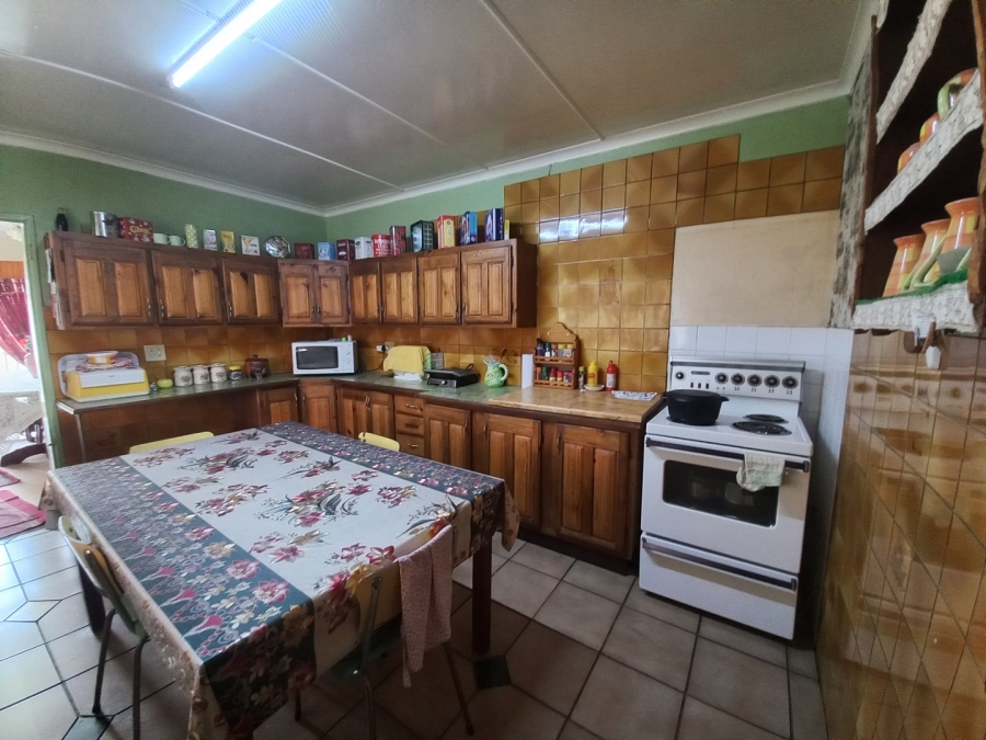 3 Bedroom Property for Sale in Dunnottar Gauteng