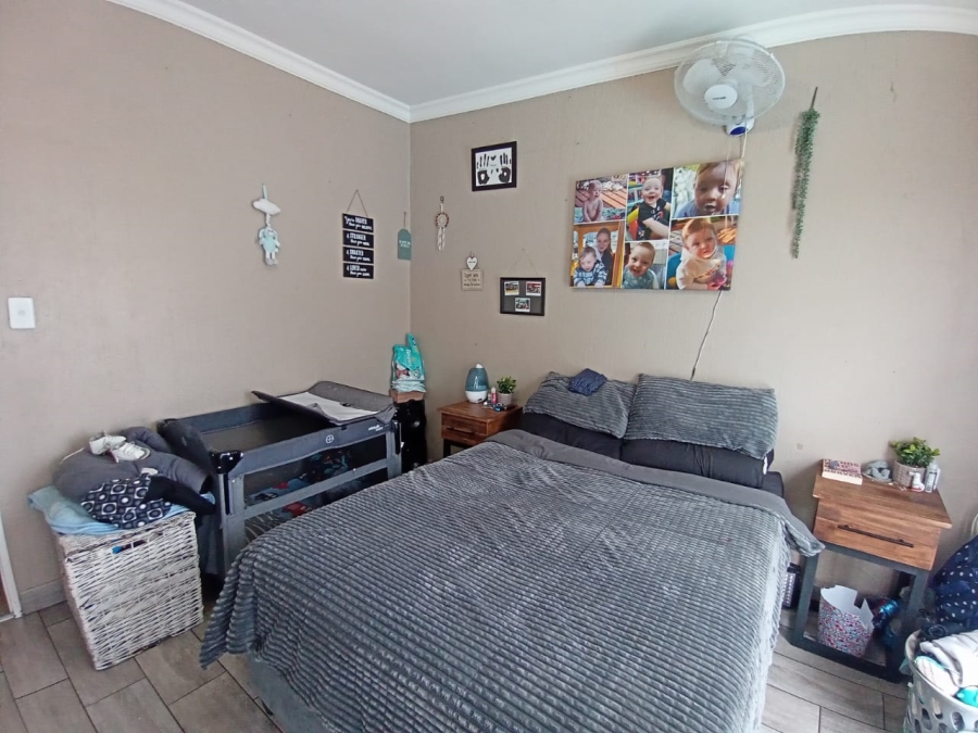 4 Bedroom Property for Sale in Noordheuwel Gauteng