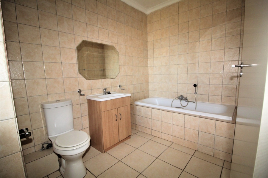 To Let 2 Bedroom Property for Rent in Valhalla Gauteng