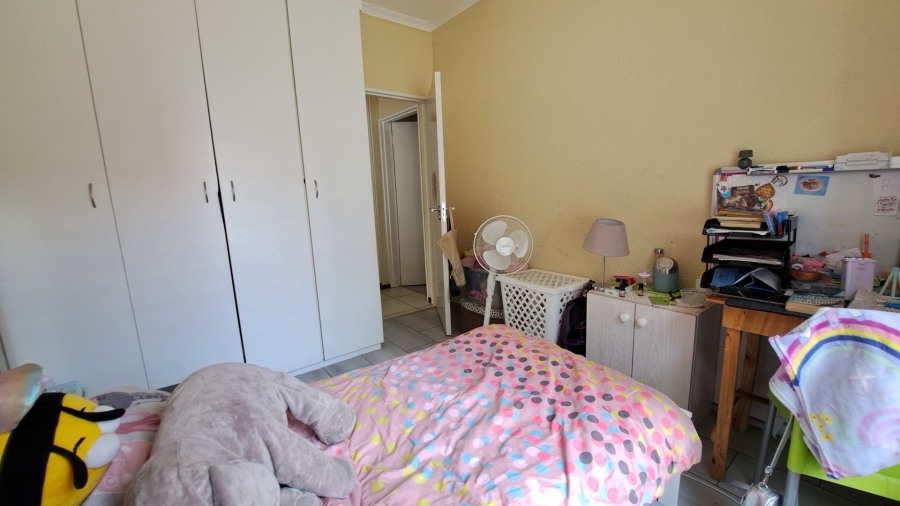 2 Bedroom Property for Sale in Amorosa Gauteng