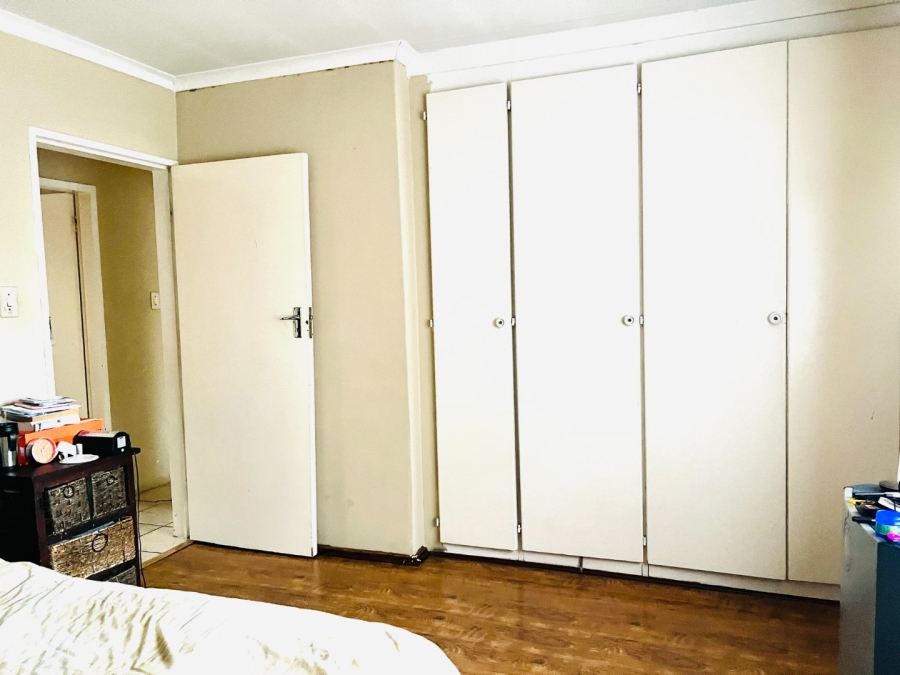 3 Bedroom Property for Sale in Garsfontein Gauteng